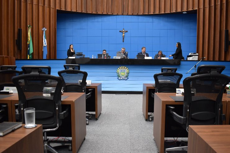 A sessão ordinária na Casa de Leis tem início a partir das 9h.