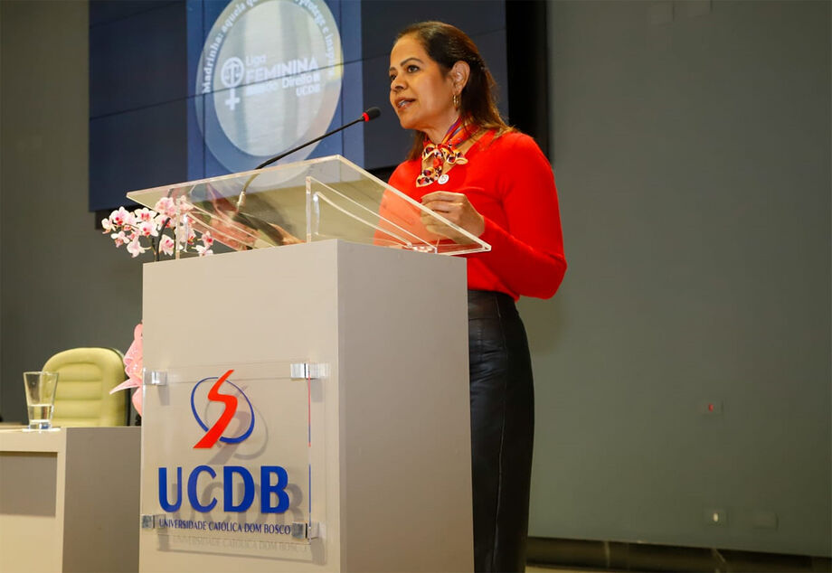 A solenidade de entrega da medalha foi realizada no mezanino do Pátio UCDB, dentro do campus da Universidade