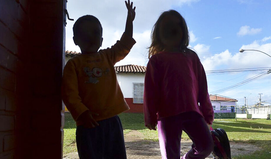 Crianças