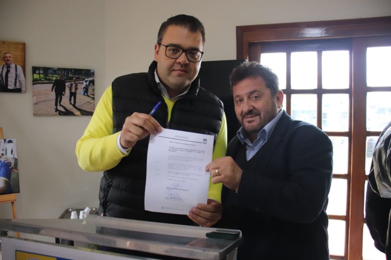Prefeito Alan Guedes sancionou ontem o projeto de Lei