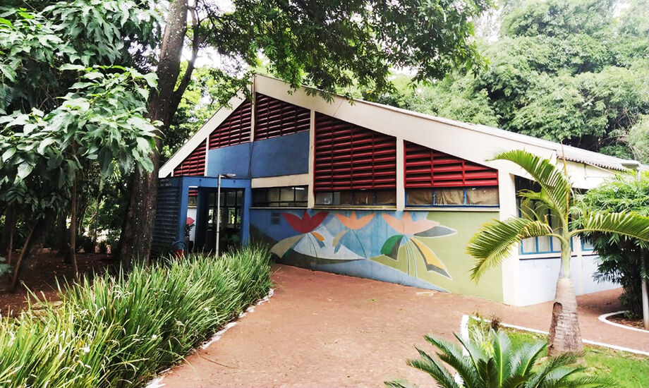 Biblioteca Municipal do Horto