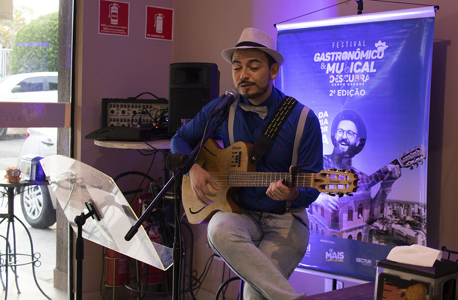 O músico Hugo Carneiro elogiou o Festival