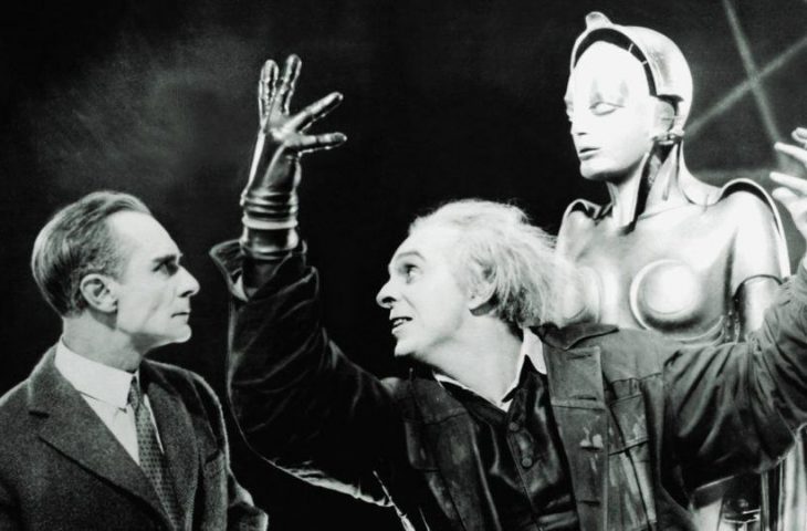 Nos dias 12 e 13, quinta e sexta-feira, a exibição será no Sesc Cultura. No MIS o evento será realizado no dia 14, sábado, às 19 horas, com apresentação do filme Metrópolis de Fritz Lang (1927)
