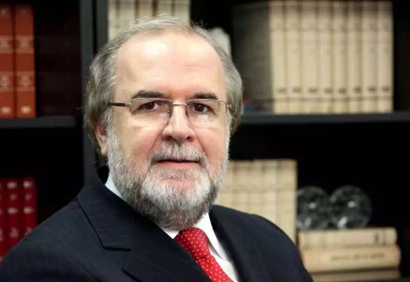 O coordenador do Nupemec, Desembargador Ruy Celso Barbosa Florence.