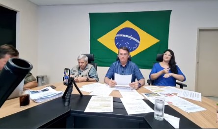 Live semanal, toda quinta-feira / PR Jair Bolsonaro (05/05/2022)