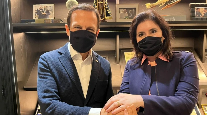 O pré-candidato do PSDB, João Doria, e a pré-candidata do MDB, Simone Tebet.