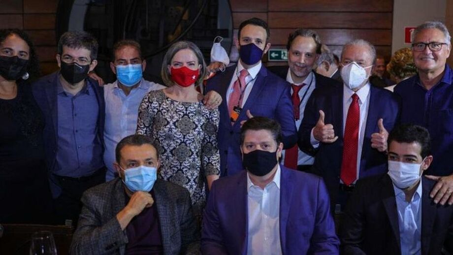 'Estou conversando com muita gente que participou do golpe da Dilma', admite Lula