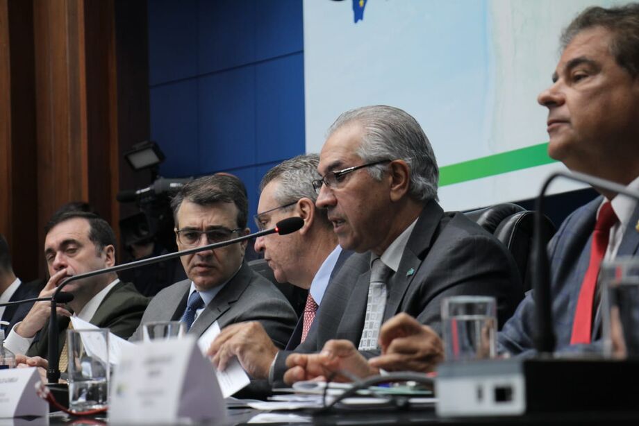 A abertura aconteceu hoje
