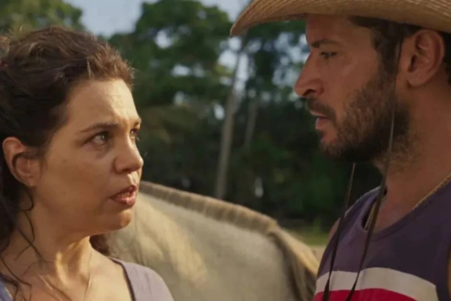 No capítulo de 'Pantanal' da última terça-feira, 31, Maria Bruaca (Isabel Teixeira) foi assediada por Levi (Leandro Lima)