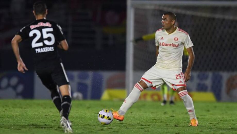 Internacional derrotou o Red Bull Bragantino pelo Brasileirão