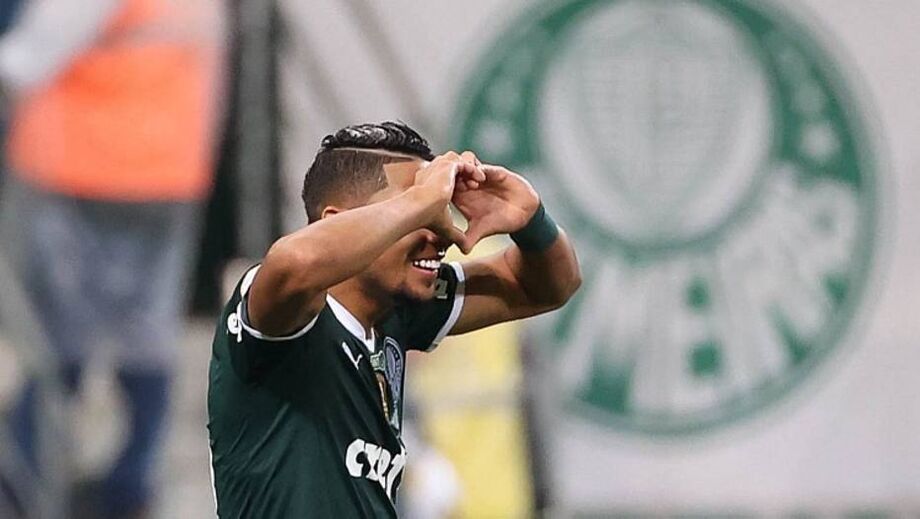 Rony se destaca em goleada do Palmeiras no Allianz Parque