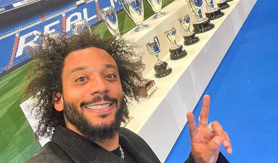 O lateral-esquerdo brasileiro Marcelo anunciou oficialmente sua despedida do Real Madrid após conquistar 25 troféus em 15 anos