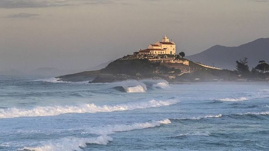 Praia de Itaúna será o palco da etapa do Circuito Mundial de Surfe