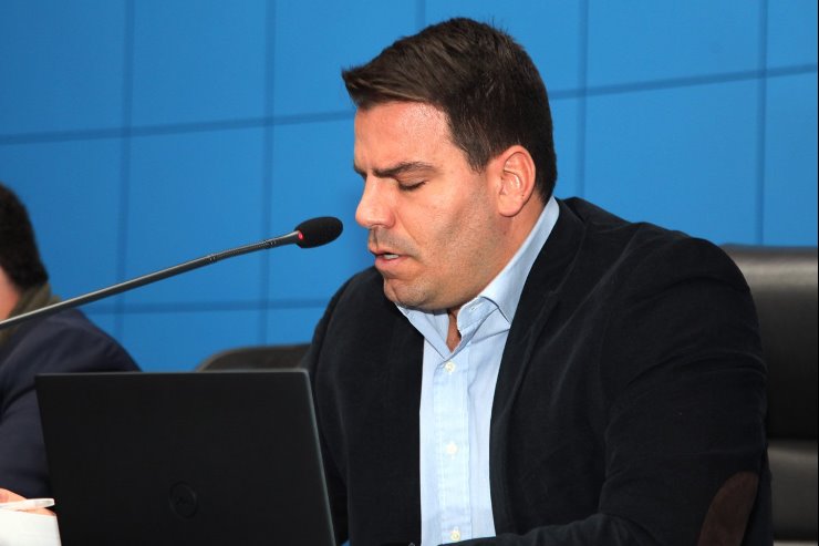 Deputado Capitão Contar, autor do projeto, defende a ampliação de transportes alternativos entre municípios próximos