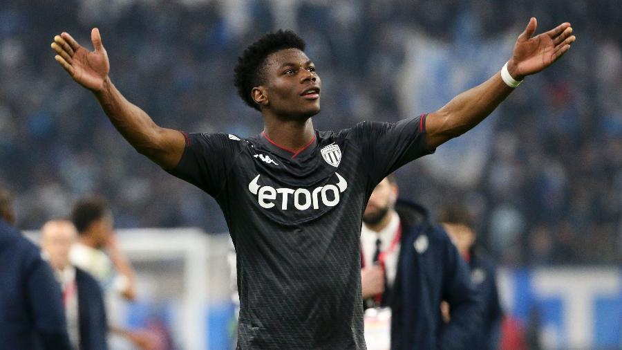 Real Madrid anuncia contratação de Tchouaméni, 2ª venda mais cara do Monaco