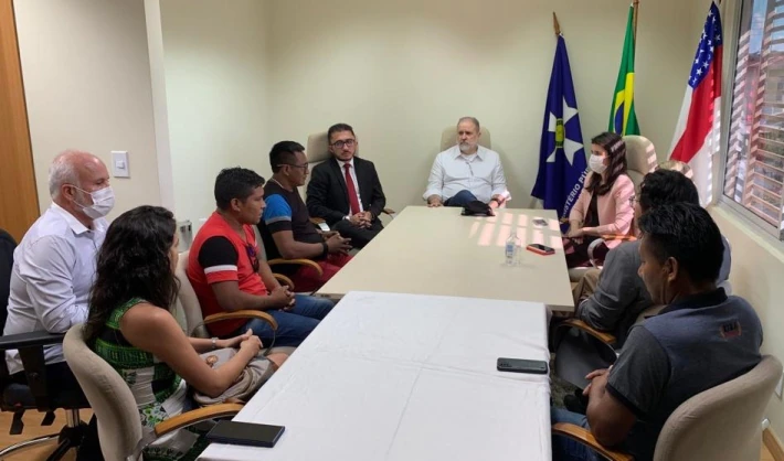 Aras diz que volta para Brasília com 'disposição para defender Amazônia'