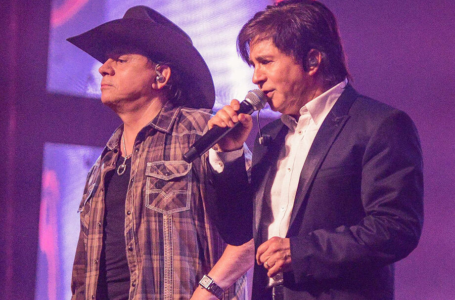 A dupla Chitãozinho e Xororó