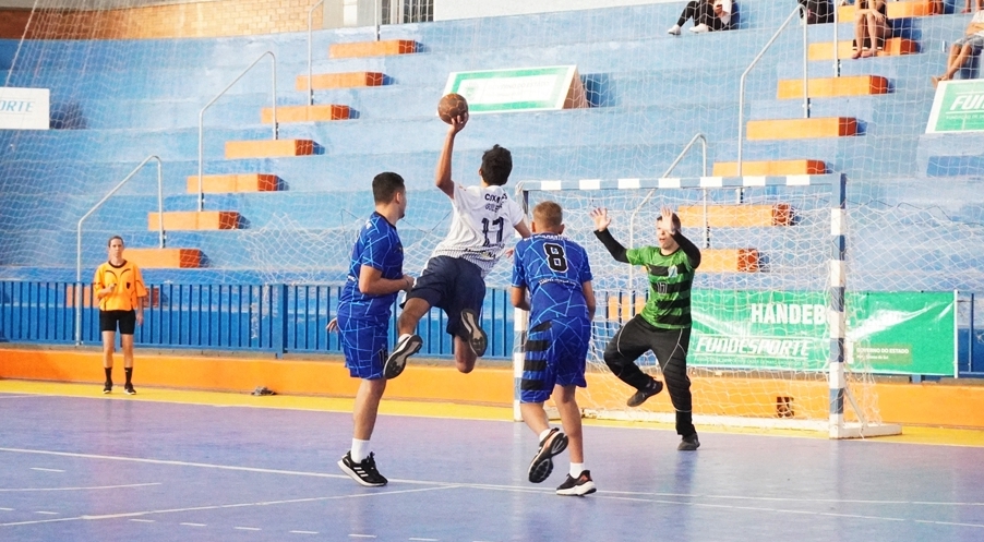 O maior evento estadual esportivo-escolar é organizado pelo Governo do Estado, por meio da Fundação de Desporto e Lazer de Mato Grosso do Sul (Fundesporte)