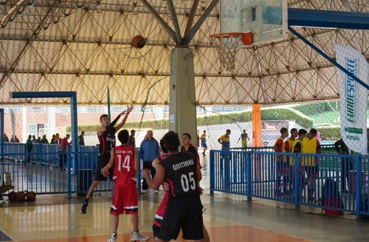 Basquete