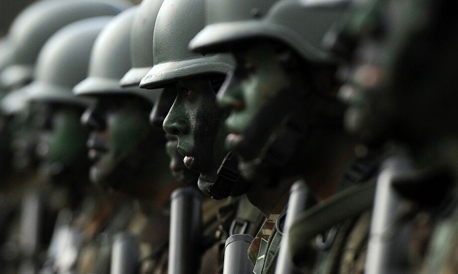 Militar