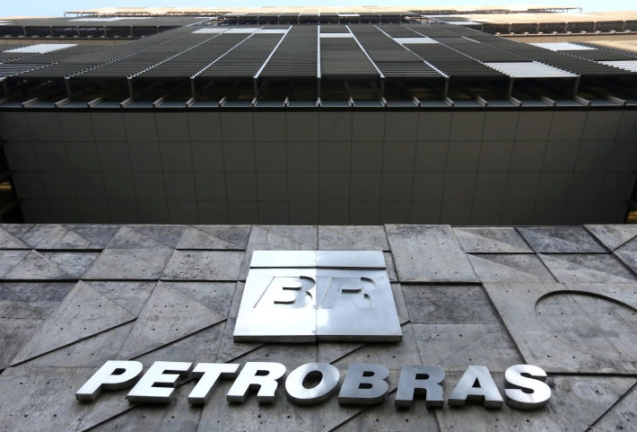 Fachada da sede da Petrobras, no Rio