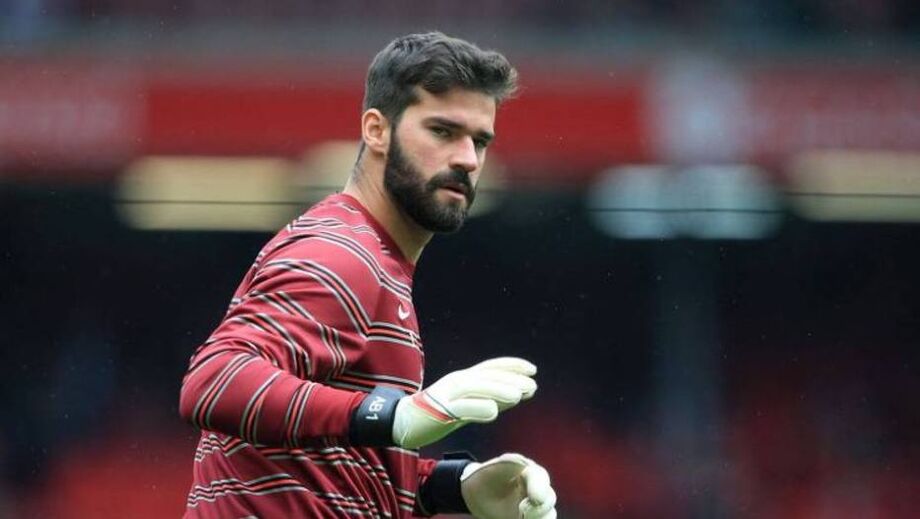 Alisson não disputará a Supercopa da Inglaterra