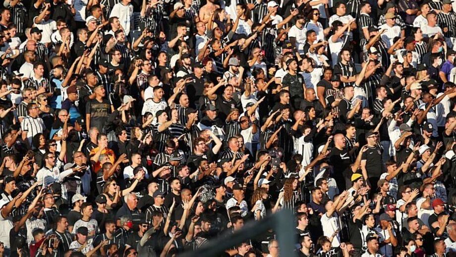 Corinthians tem quase 37 mil pessoas de média nos jogos em casa no Brasileirão