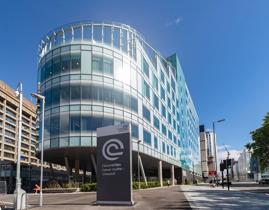 Médicos do Clatterbridge Cancer Hospital, em Liverpool, apontam resultados esperançosos no uso de uma vacina contra alguns tipos de câncer