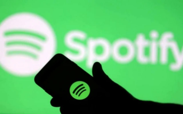 Spotify anunciou que recurso de podcast em vídeo chega ao Brasil neste mês