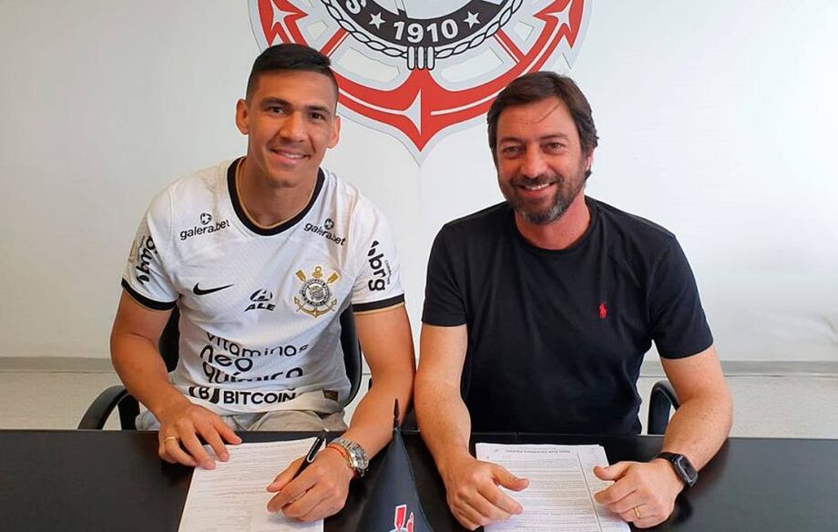 Balbuena assinou contrato de empréstimo por um ano e retorna ao Corinthians