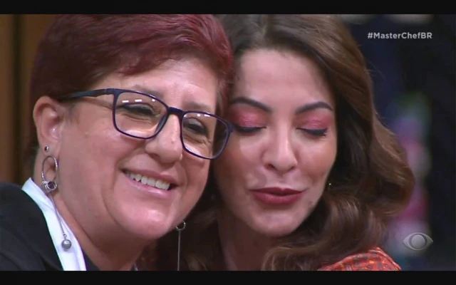 A grega Paraskevi foi a 9ª eliminada do MasterChef Brasil, competição gastronômica da Band, na noite da última terça-feira, 19