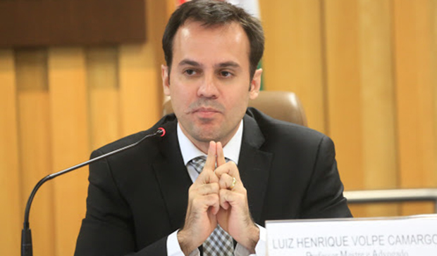 O professor da Fadir e um dos coordenadores do evento, Luiz Henrique Volpe Camargo