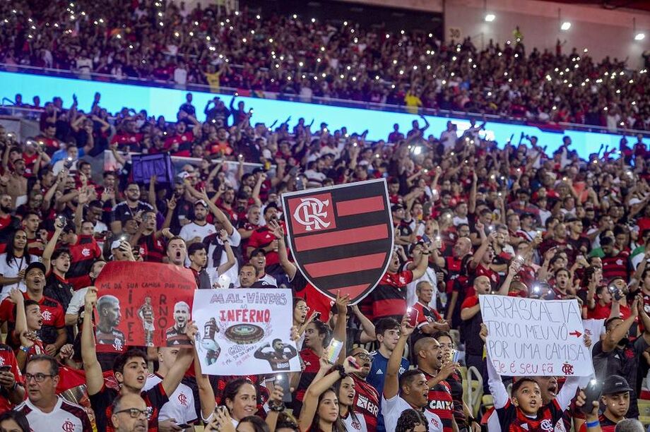 O Flamengo quer construir um estádio próprio e avalia terrenos, tendo como alvo o antigo Gasômetro, no centro do Rio de Janeiro