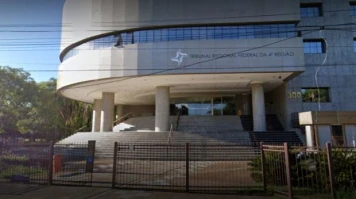 Tribunal nega indenização à vítima da covid que alegou 'omissão' do governo