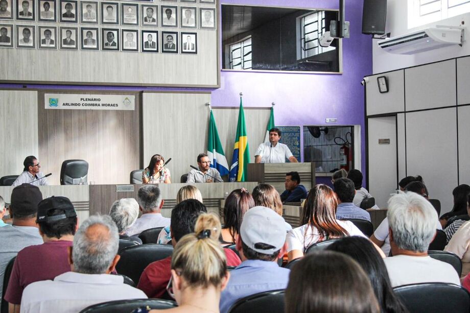 O prefeito de Nioaque, Valdir Jr.