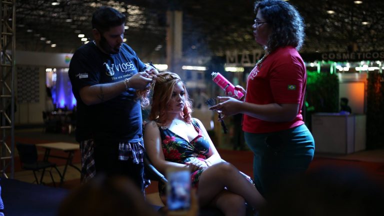 A abertura está marcada para sábado, a partir das 14h, e vai até as 22h