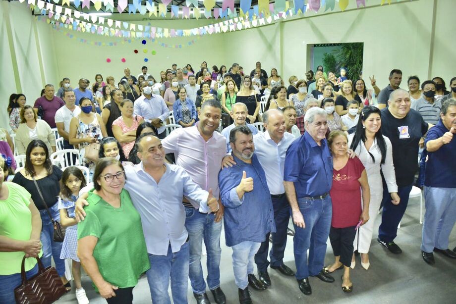 A reunião aconteceu no bairro Universitário