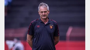 Ótima (expectativa). Motivado e feliz demais, disse o treinador