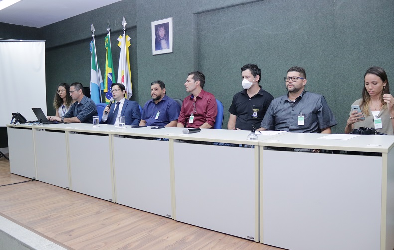 O objetivo da reunião, de acordo com o Promotor de Justiça Luiz Antônio Freitas de Almeida, foi conscientizar os trabalhadores e empresários do setor de transporte de resíduos sobre o uso do Controle de Transporte de Resíduos Eletrônico (CTR-e)
