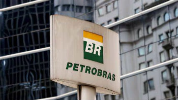 A produção de derivados ficou 2,6% acima do primeiro trimestre do ano, em linha com o Fator de Utilização (FUT) total do parque de refino de 89%, e 1,7% acima do segundo trimestre do ano anterior, apesar da venda Refinaria Landulpho Alves (Rlam), na Bahia