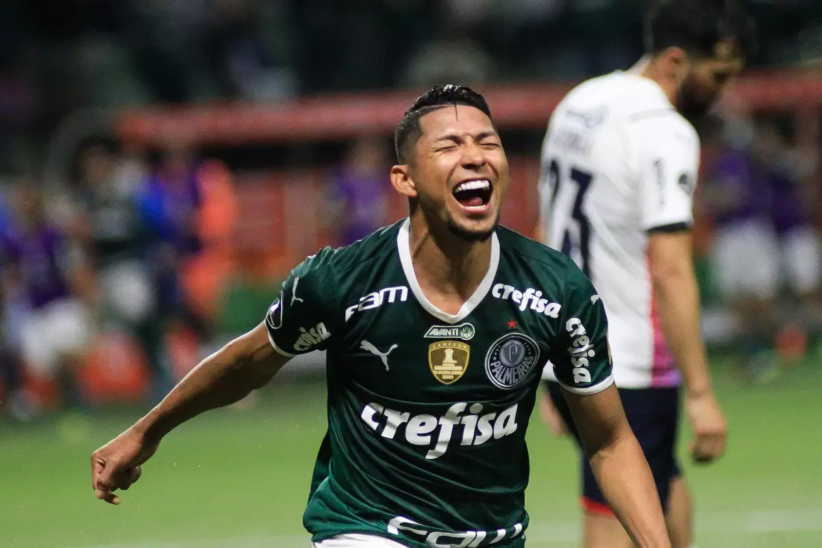 time alviverde atropelou o rival paraguaio por 5 a 0 no Allianz Parque, na noite desta quarta-feira (06)
