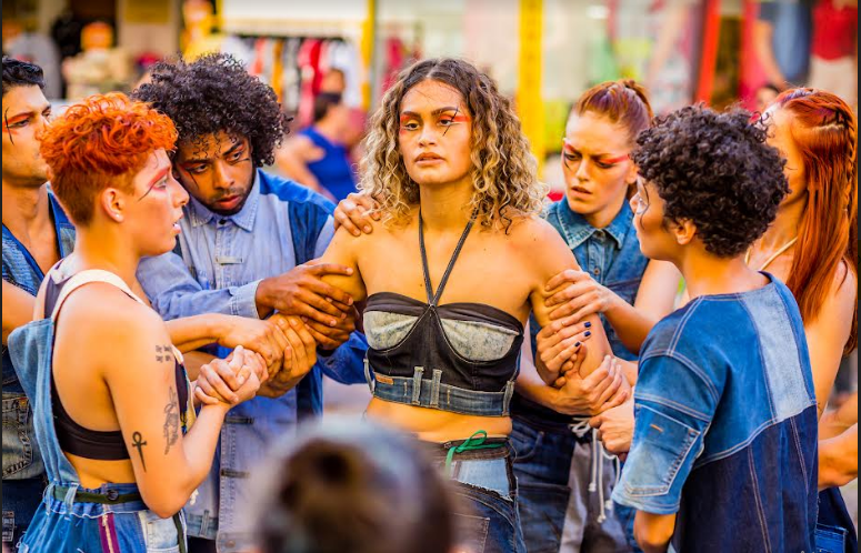 A estreia do espetáculo acontece hoje (14), no Grande Teatro do Sesc Palladium, às 20h. No dia 19 de julho, os artistas voltam ao palco, desta vez no Teatro Riachuelo, no Rio de Janeiro, às 20h