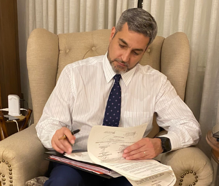 O presidente do Paraguai, Mario Abdo Benítez, busca encerrar o semestre à frente do Mercosul com um resultado concreto