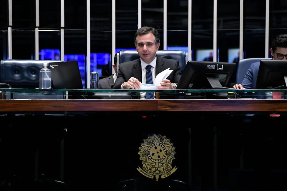 O presidente do Senado, Rodrigo Pacheco, em sessão no plenário da Casa em junho.