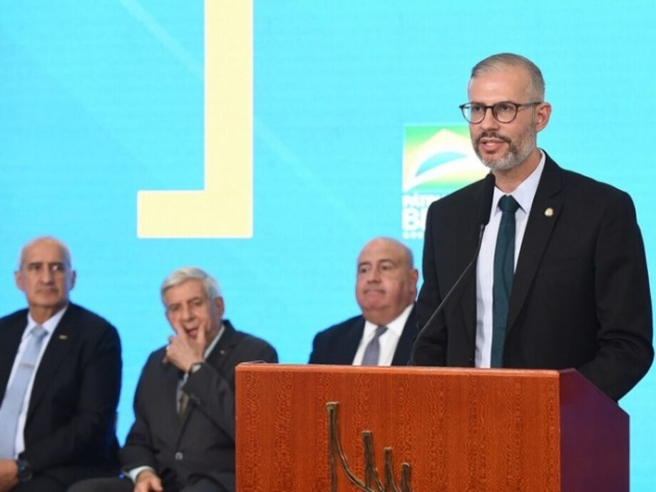 O ministro da educação, Victor Godoy