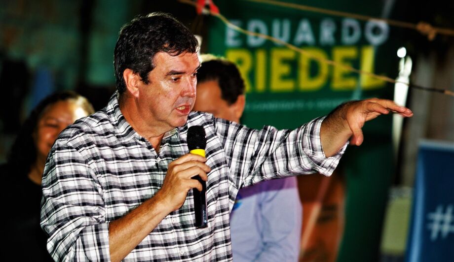 Pré-candidato Eduardo Riedel