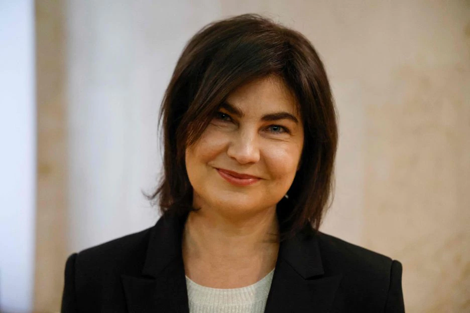 Irina Venediktova foi demitida do cargo de procuradora-geral da Ucrânia neste domingo, (17)