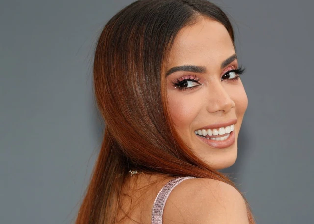 Em 2021, Anitta participou da premiação com uma performance de 'Girl From Rio' durante um dos intervalos do VMA