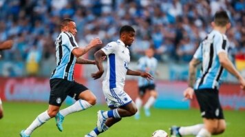 Grêmio e Cruzeiro empataram por 2 a 2, neste domingo