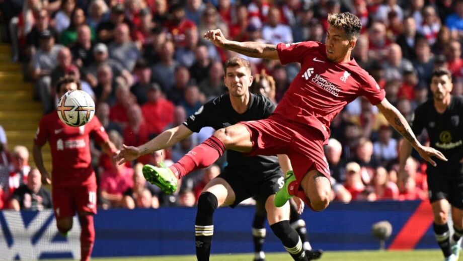 Firmino faz dois gols em goelada de 9 a 0 do Liverpool contra o Bournemouth